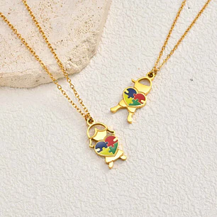 Colar Consciencialização | Menino com Puzzle | Aço Inoxidável Hipoalergênico Dourado