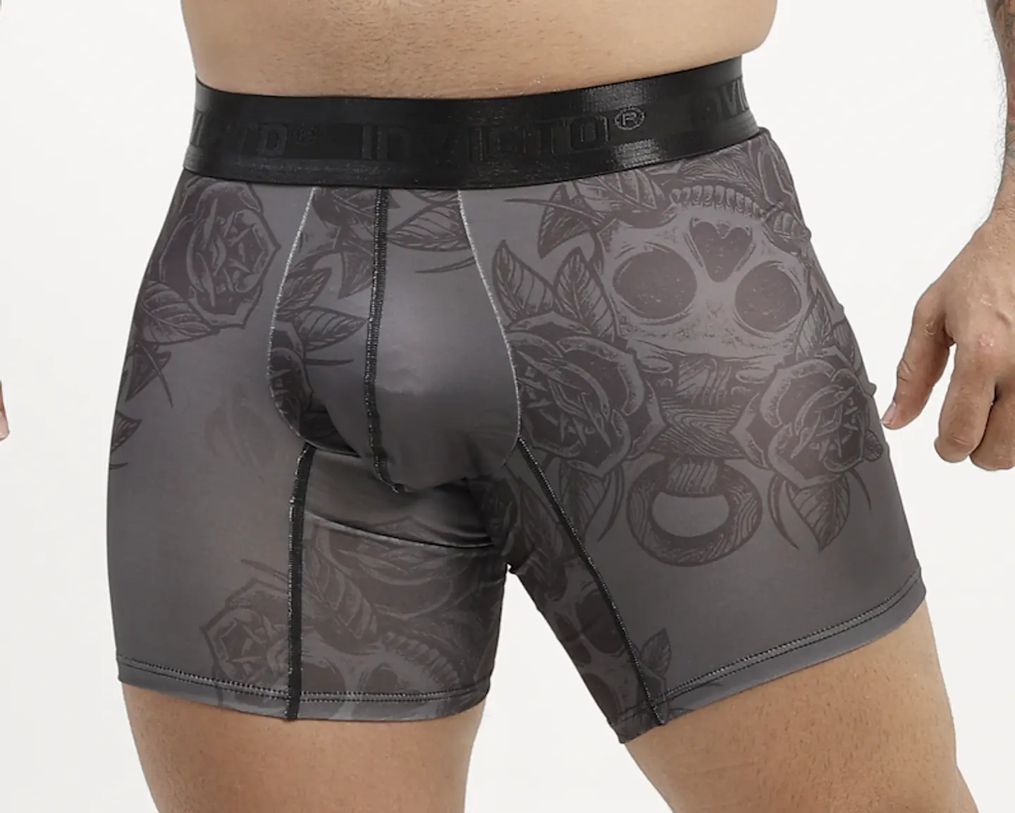 41 Black Tattoo | Bóxer Invicto Hombre Negro Estampado Sutil 1