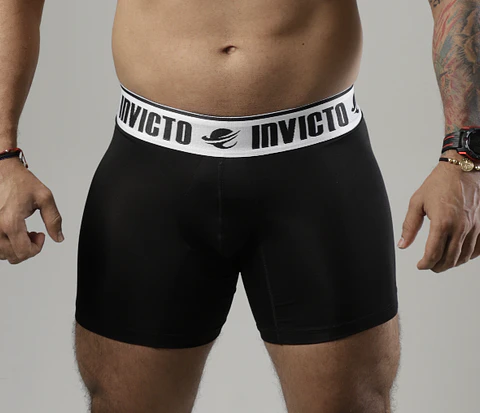 Bóxer Invicto Hombre Negro Clásico