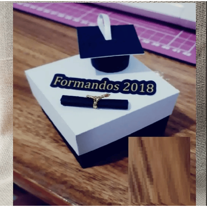 Arquivo de Corte Caixa Cubo Capelo Formatura 1