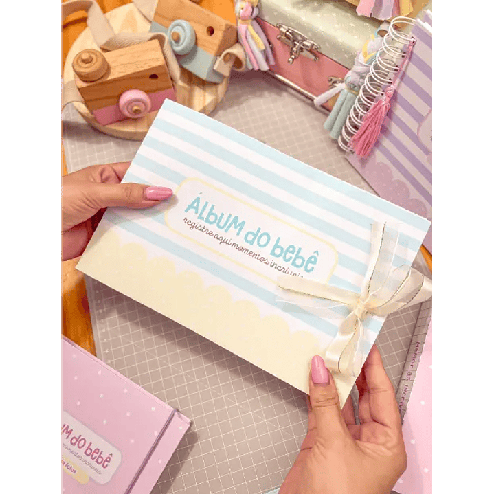 Arquivo Digital Álbum do bebê com caixa 17