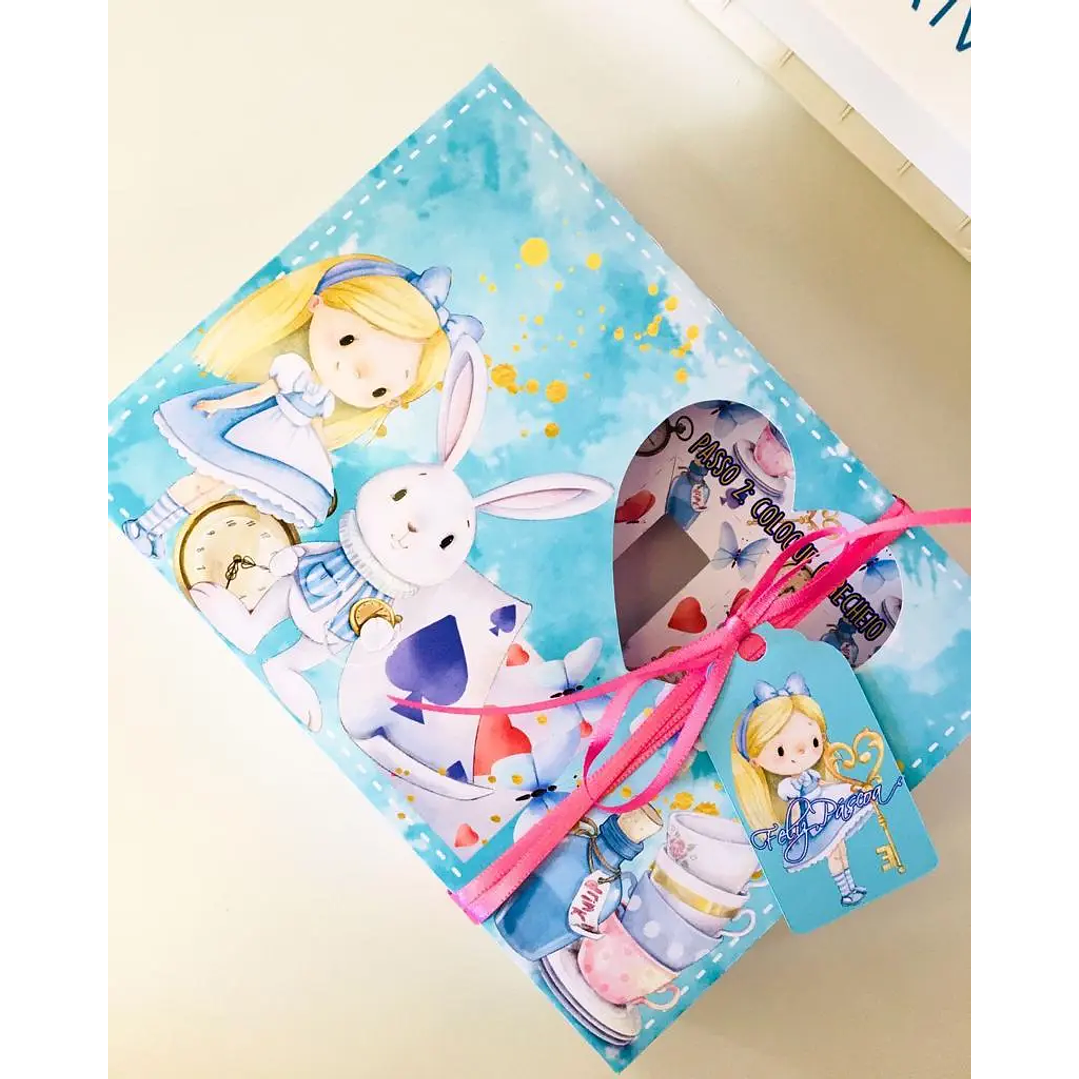 Arquivo de Corte Porta Ovo de Pascoa Alice no País das Maravilhas 1