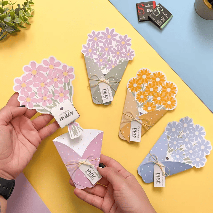 Arquivo de Corte Buque com Chocolate Dia das Mães (Leia a Descrição) 1