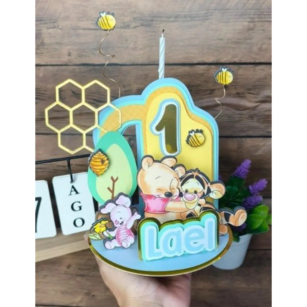 Arquivo de Corte Topo de Bolo Cenário Ursinhos Pooh | Studio 1