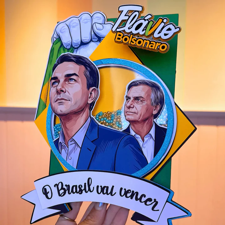 Arquivo de Corte Topo de Bolo Flavio Bolsonaro | Studio + SVG 1