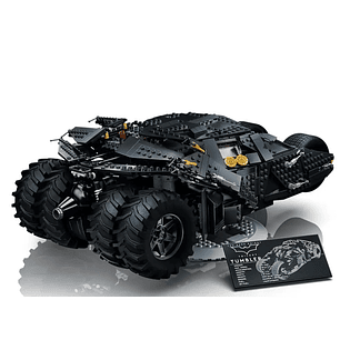 Torre de los Vengadores – 5201 piezas + Batmóvil Blindado – 2049 piezas