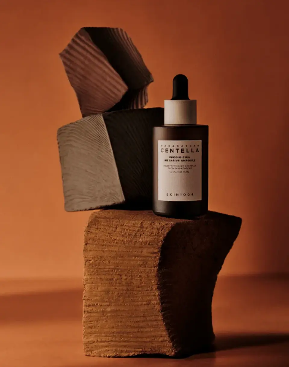  Madagascar Centella Probio-Cica Intensive Ampoule (SKIN1004) - 50ml Serum antiedad con probióticos y centella 14