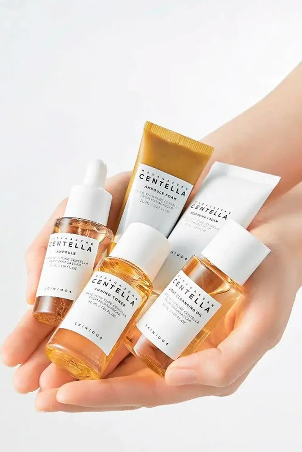 Madagascar Centella Travel Kit (SKIN1004) Set de miniaturas 1 Limpiador oleoso 30ml + 1 Limpiador en espuma 20 ml + 1 Tónico 30ml + 1 Serum 30ml + 1 Crema 30ml 3