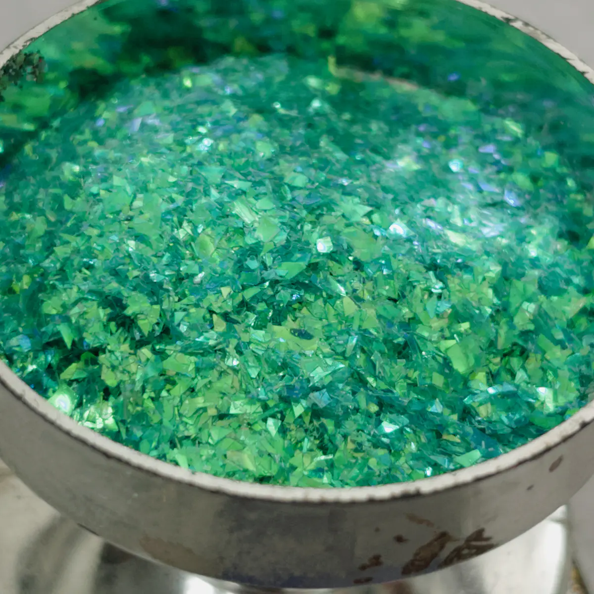 Glitter flake saona