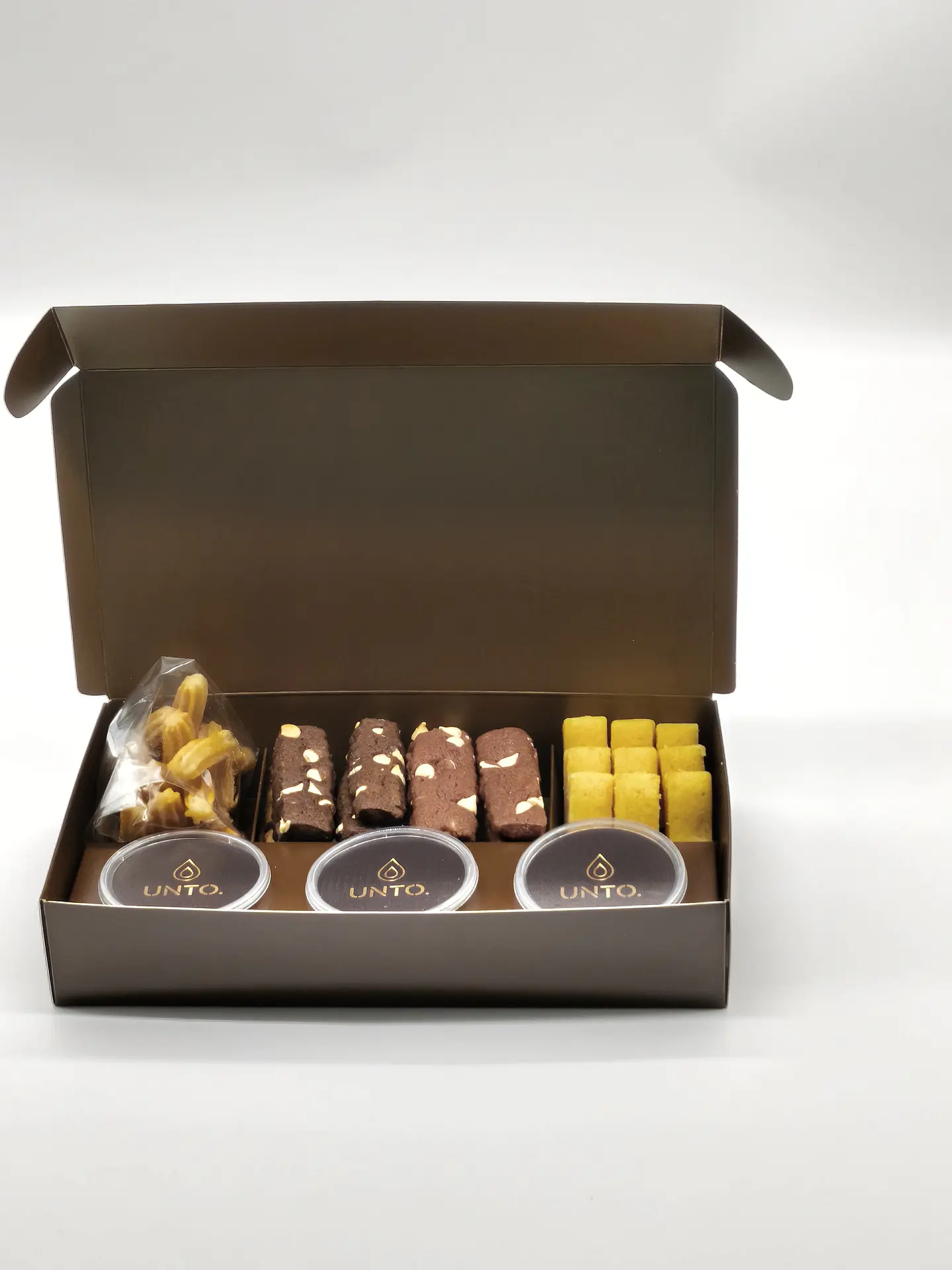 Selección Fusión — Mix de Pastelería Artesanal & Salsas para Untar 1