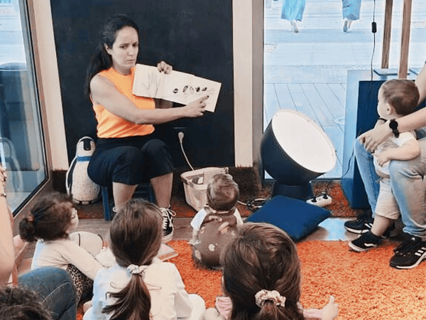 A arte de ler em voz alta para crianças