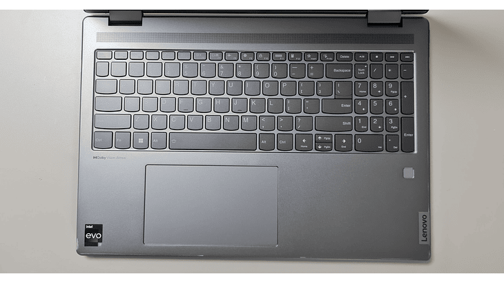 Lenovo Yoga 7 | Core i7-1260P | 16GB RAM | 256GB SSD | Touch | 2-en-1 6