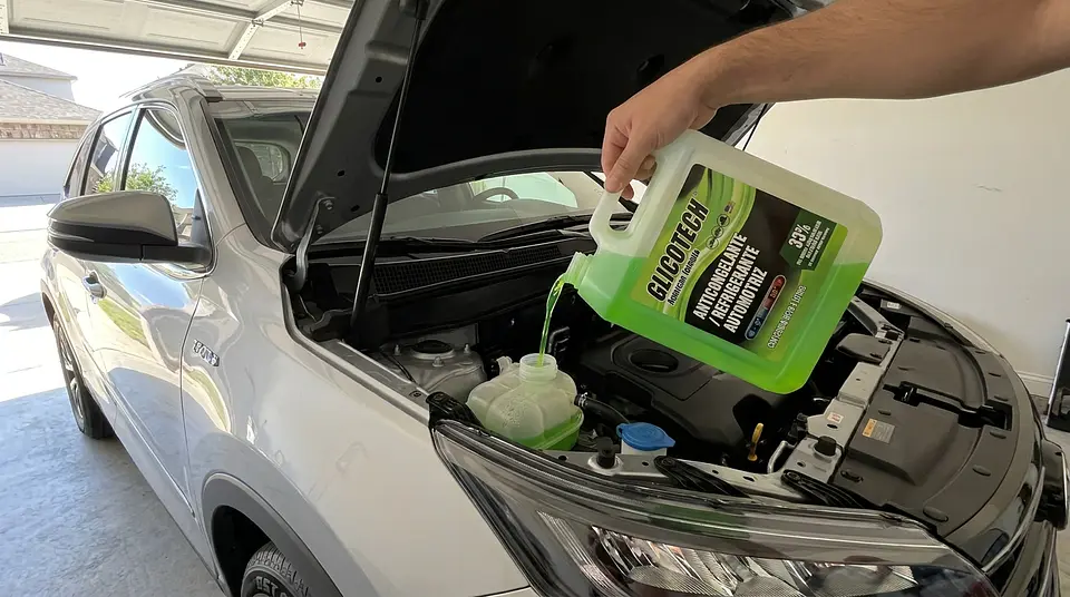 Coolant Verde Glicotech 33% Liquido Refrigerante 5 Litros 2
