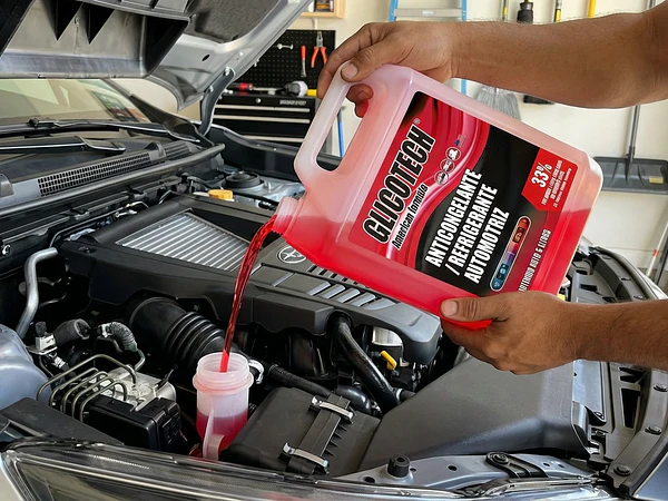 ¿Qué anticongelante usar en Chile? Guía definitiva para proteger tu motor.