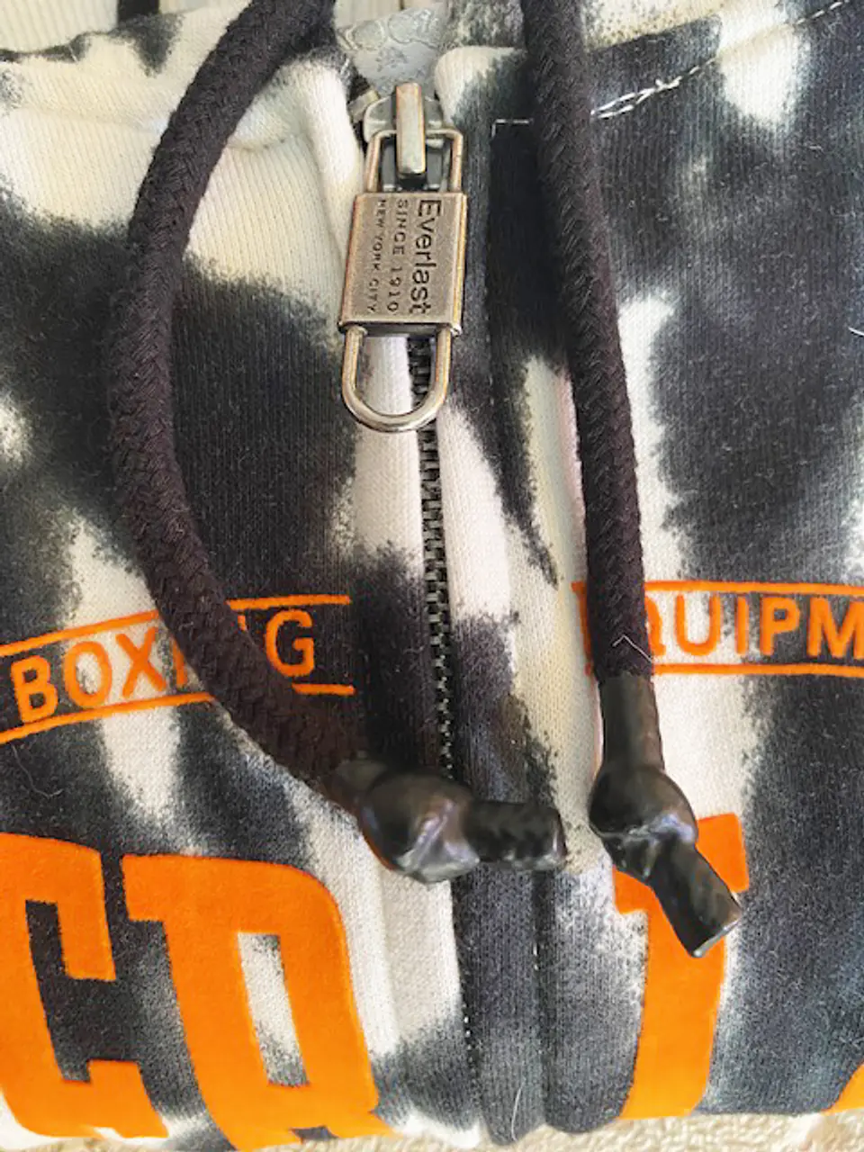 Polerón Everlast Talla M Golden Age Oversize con Capucha - Unisex / Urbano 10