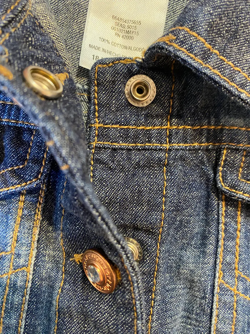 Chaqueta de Mezclilla Clásica para Bebé Wonderkids – 18 Meses 9