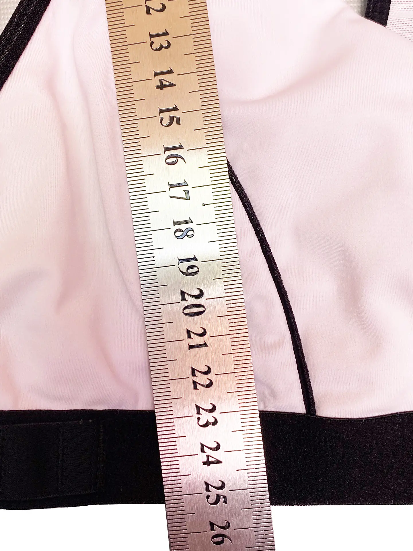Peto Deportivo Marika con Tecnología Coolmax – Blanco y Negro (Talla M) 16