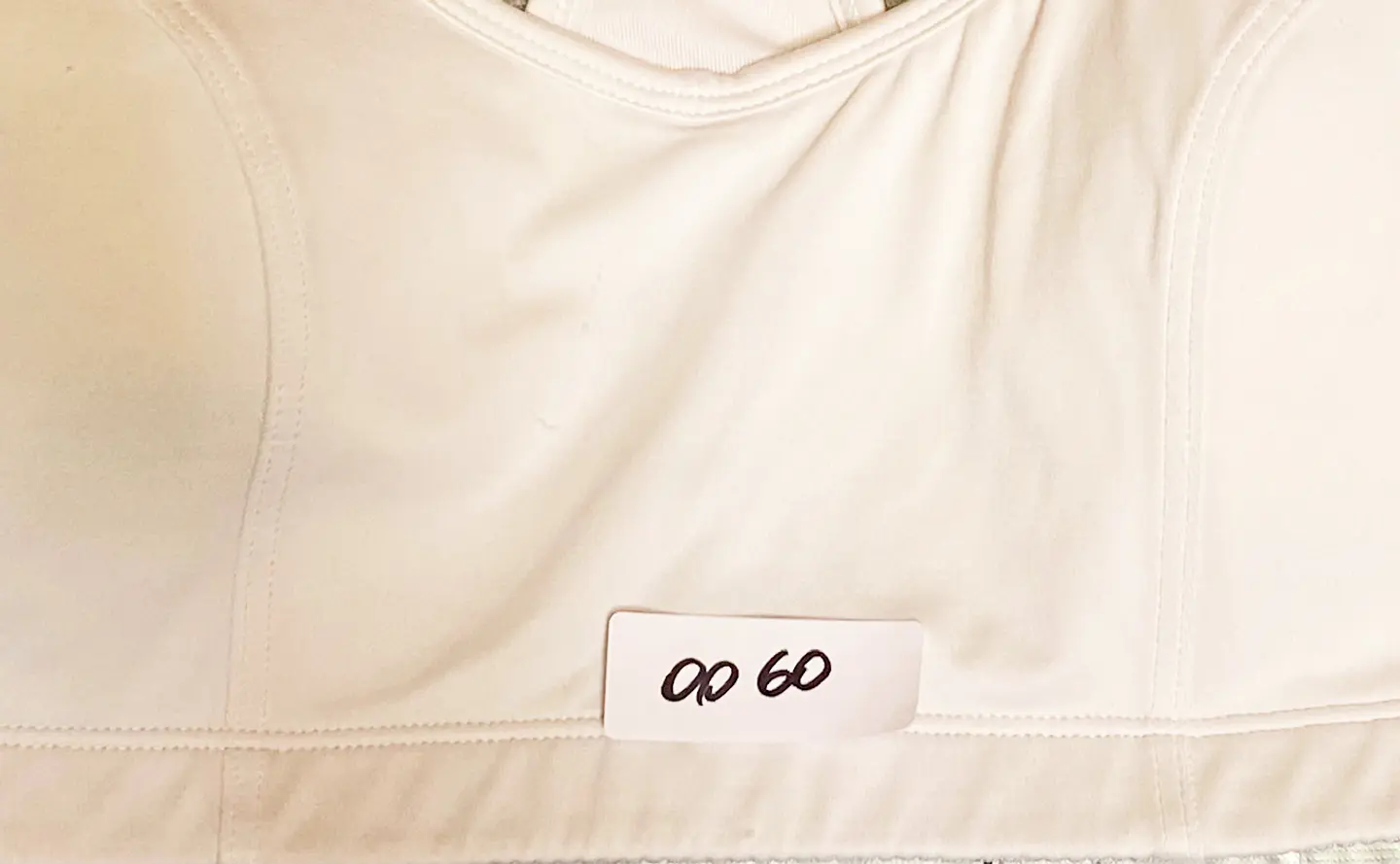 Top Deportivo Champion Premium con Copas Integradas – Talla 36C 12