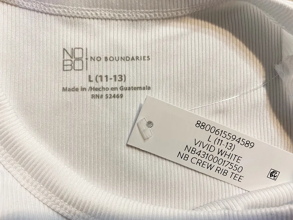 Polera Manga Larga de Algodón Rib No Boundaries BLANCO – Talla L/11-13 (NUEVO) 6