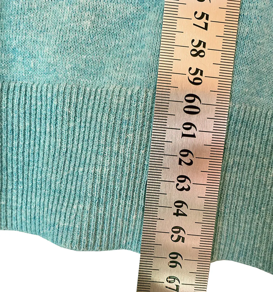 Chaleco Sweater cuello en V Old Navy – Talla M 10