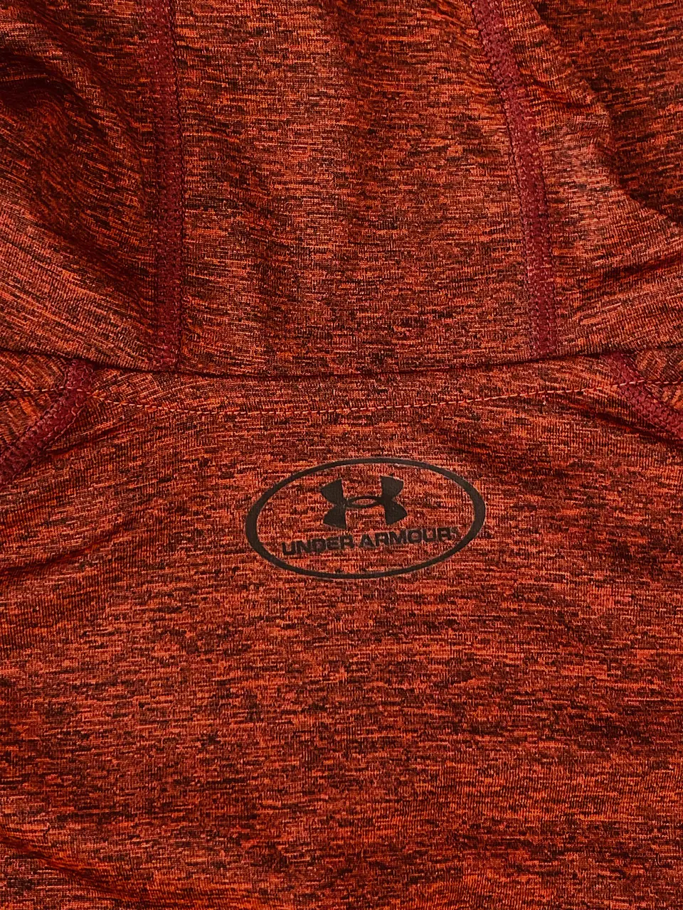 Polera Deportiva Under Armour HeatGear Manga Larga– Talla XL 10