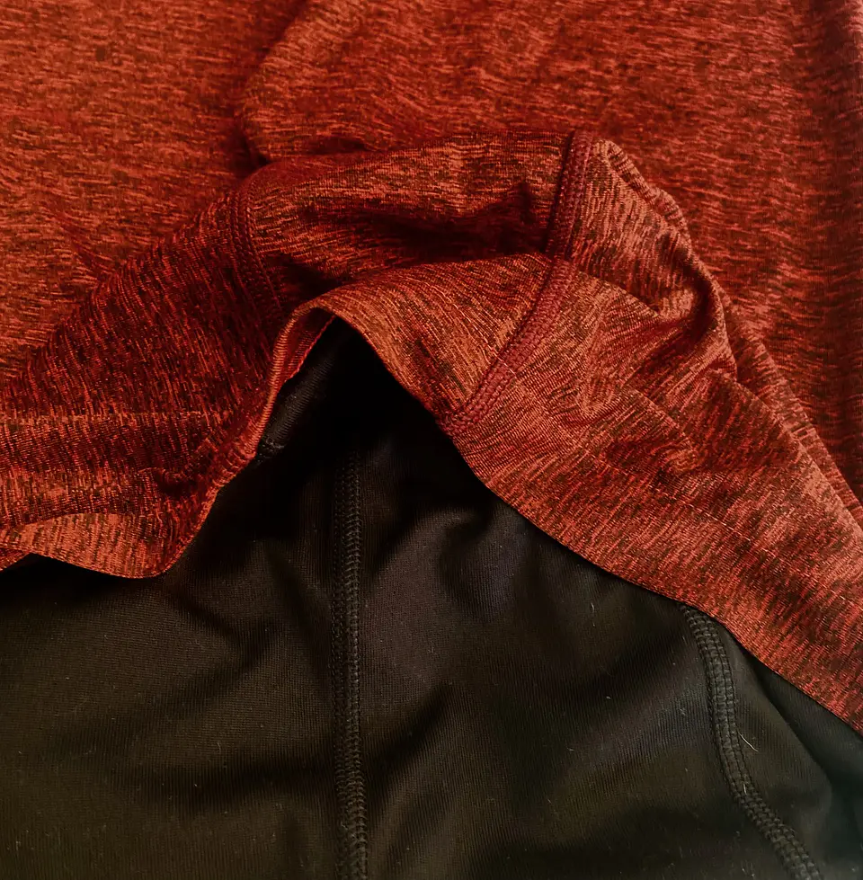 Polera Deportiva Under Armour HeatGear Manga Larga– Talla XL 11