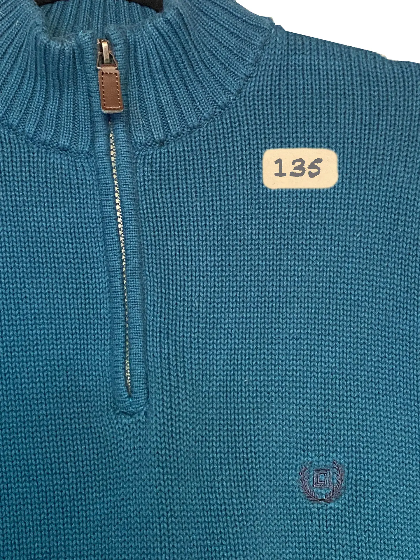 Sweater Clásico Chaps con Medio Cierre – Talla XL 11