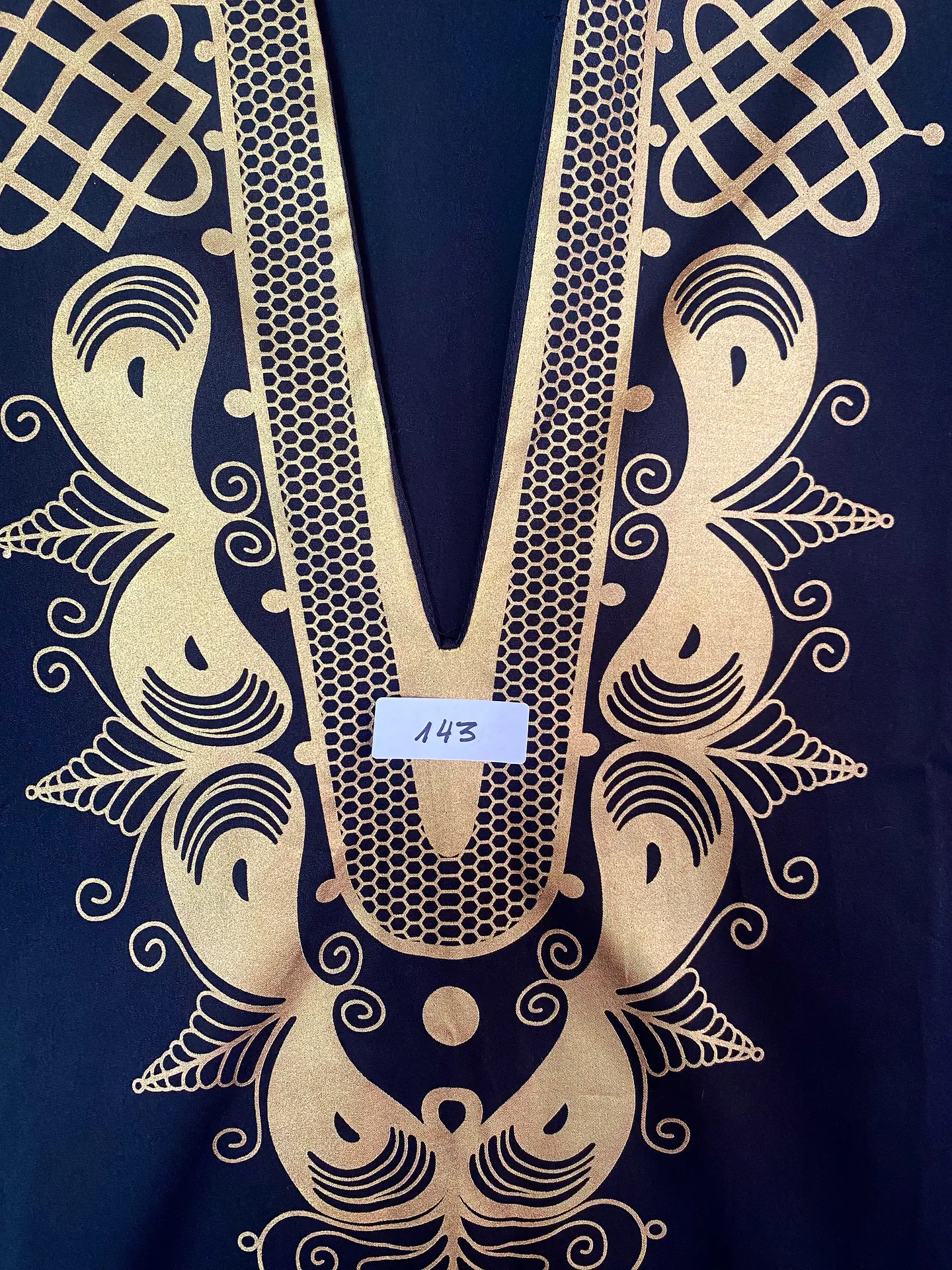 Túnica Blusa Elegante con Diseños Dorados - Talla XL 18