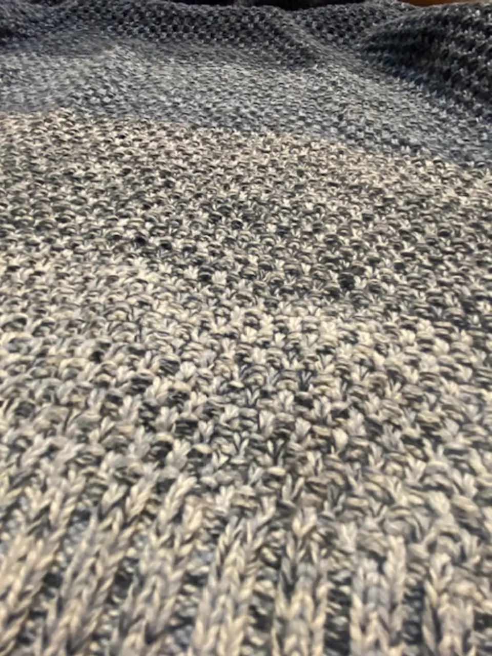 Sweater Colloky Tejido a Rayas Degradé – Estilo Confortable e Invernal - Talla 8 6