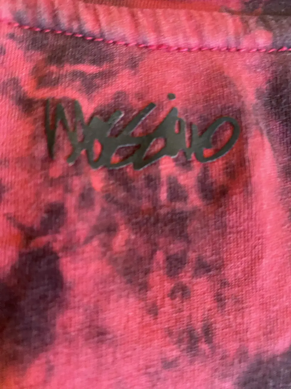 Polera Tie-Dye Mossimo Manga Corta - Talla L 10