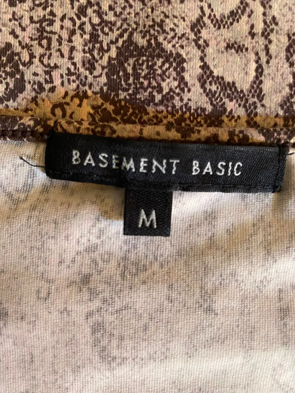 Polera Piel Serpiente Mujer Basement Basic Sin Mangas Café Talla M 6