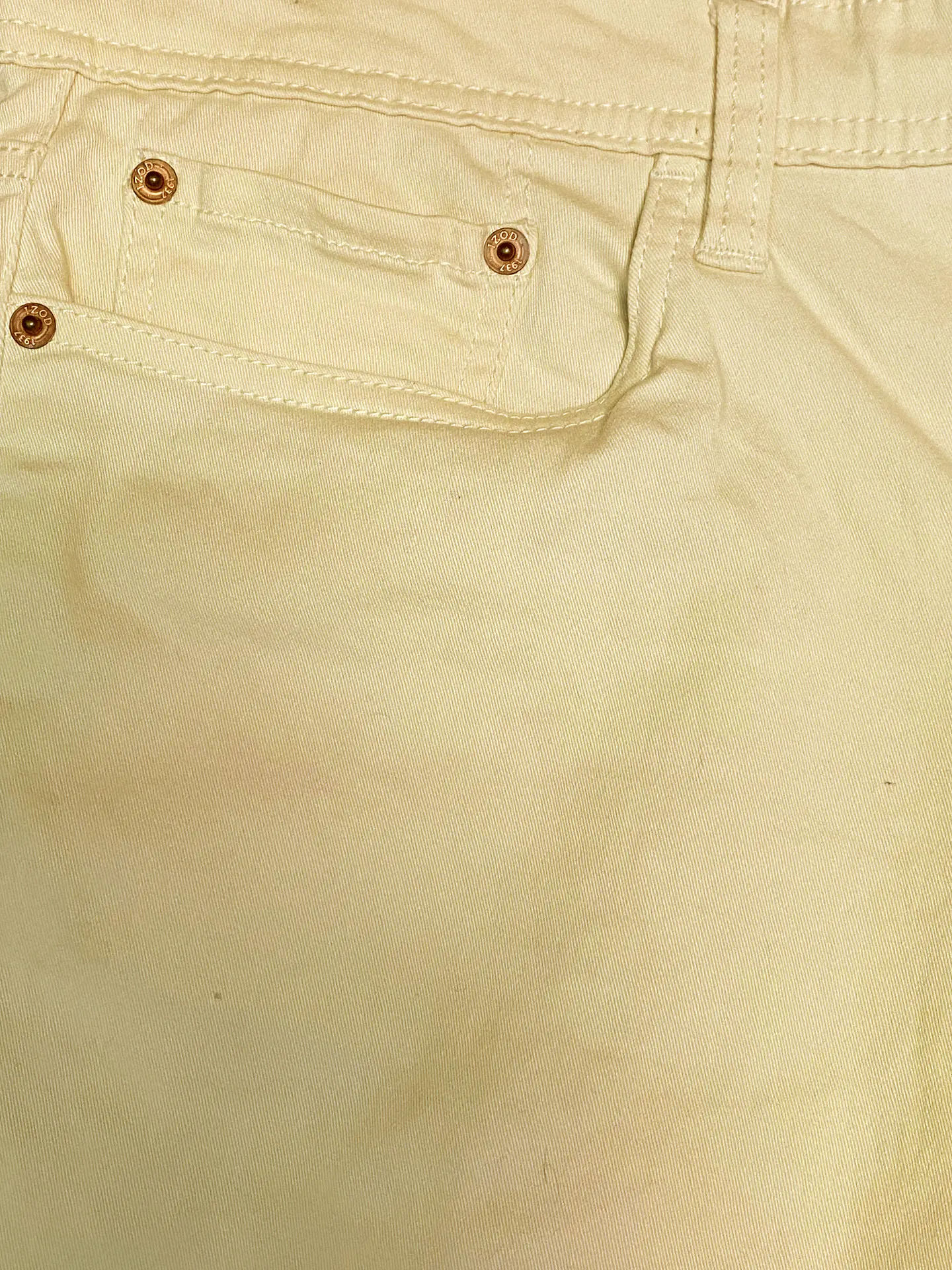 Short Bermuda Hombre Izod Amarillo Suave Talla 34 / 44 talla chile 10