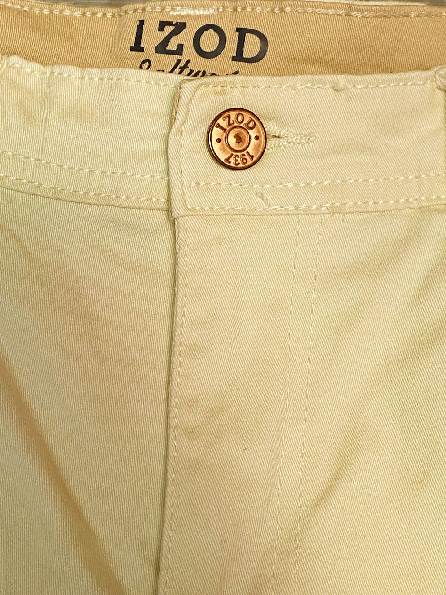Short Bermuda Hombre Izod Amarillo Suave Talla 34 / 44 talla chile 12