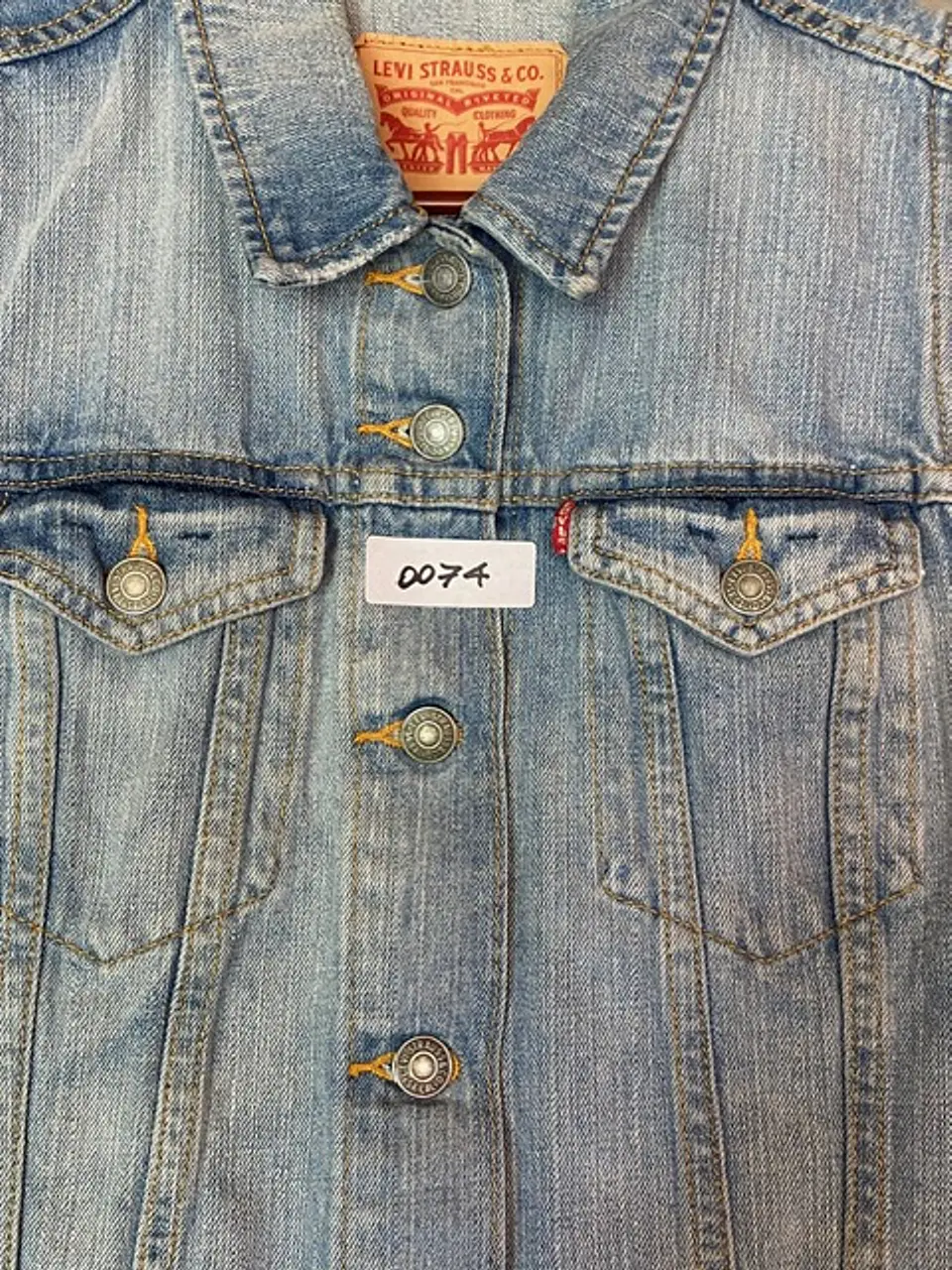 Chaleco / Chaqueta sin mangas Mezclilla Mujer Levi's Talla M 16