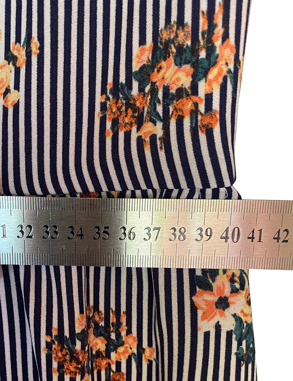 Vestido Corto Juvenil Seguin Hearts Rayas Florales Talla 13 / L 16