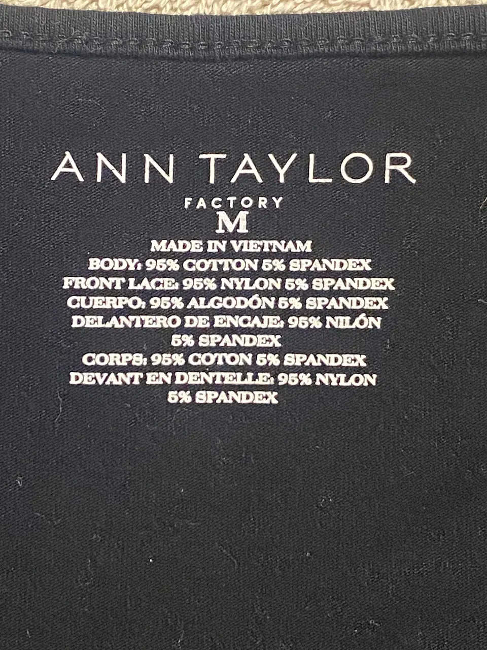 Polera Negra Sin Mangas con Encaje Frontal Ann Taylor Factory, Talla M 7
