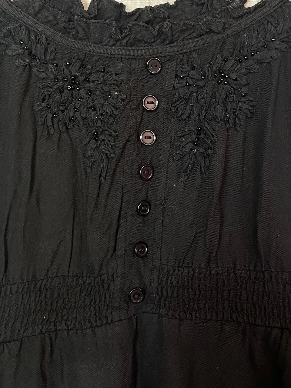 Vestido Corto Negro Nicopoly Bordados y Mostacillas, Talla S 6