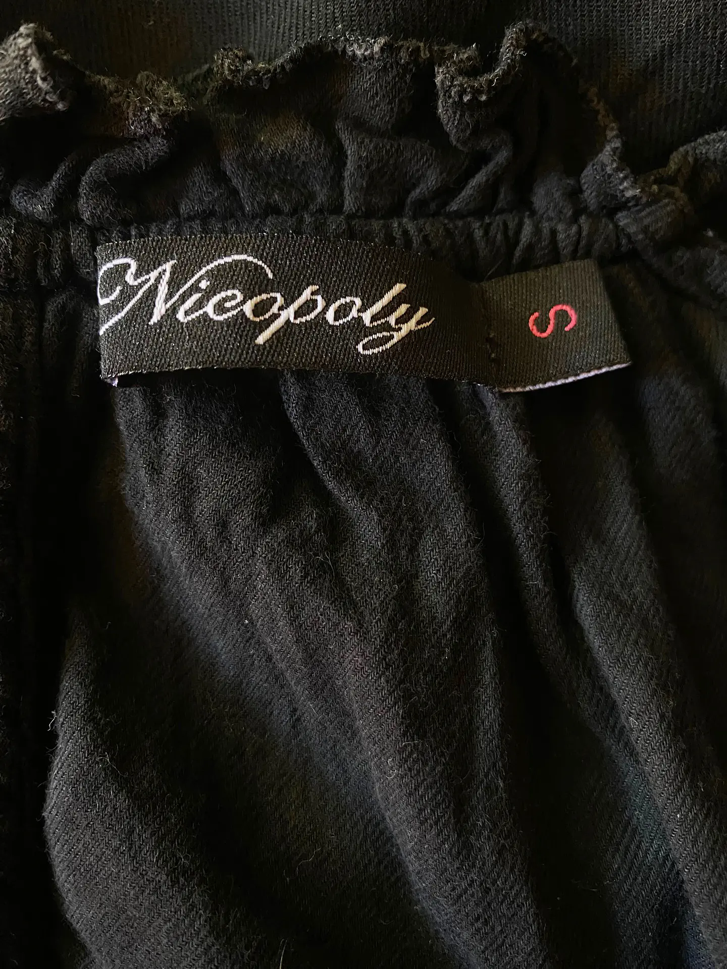 Vestido Corto Negro Nicopoly Bordados y Mostacillas, Talla S 11