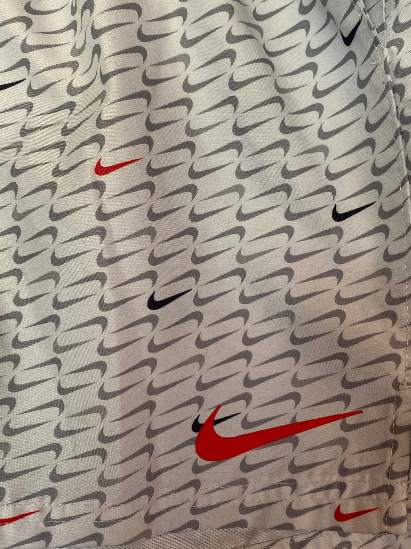 Short de Baño Nike Estampado All Over Swoosh, Talla L 5