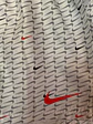 Short de Baño Nike Estampado All Over Swoosh, Talla L - Miniatura 5