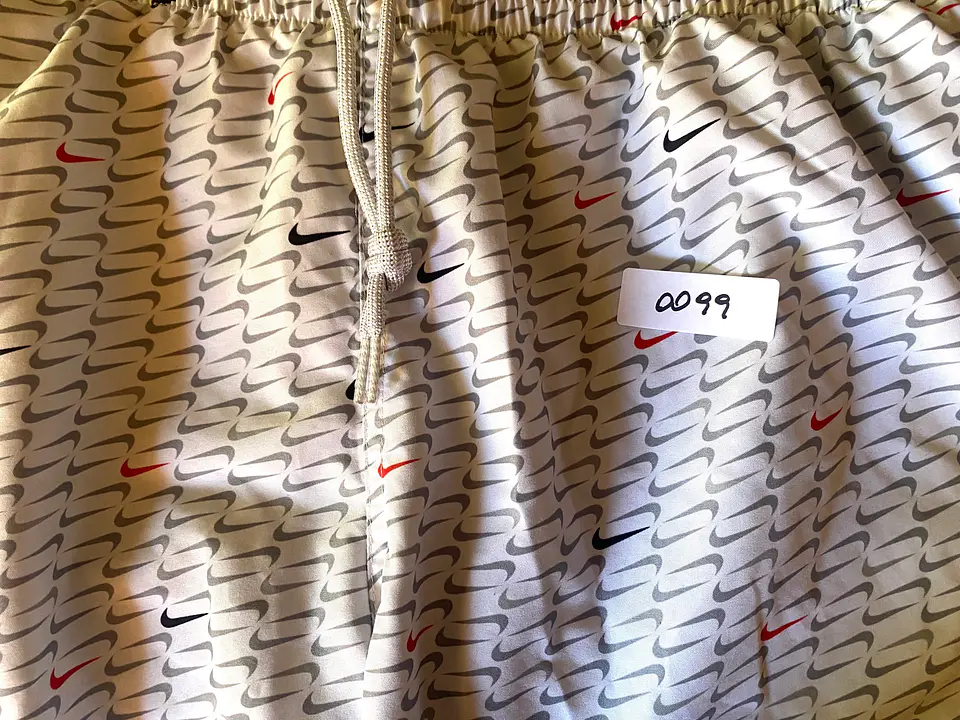Short de Baño Nike Estampado All Over Swoosh, Talla L 14