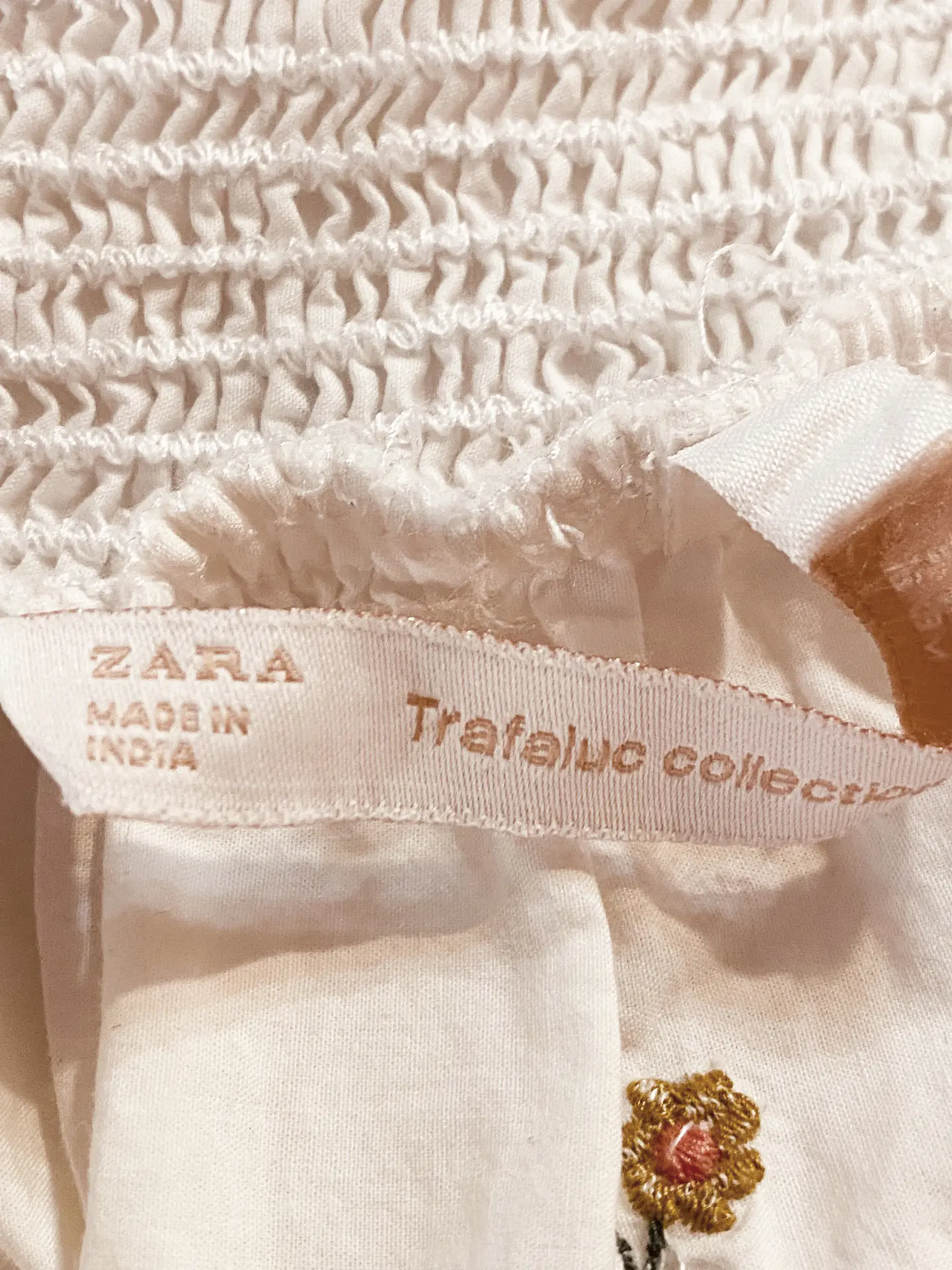 Blusa Blanca Estampada ZARA Trafaluc - Talla S 5