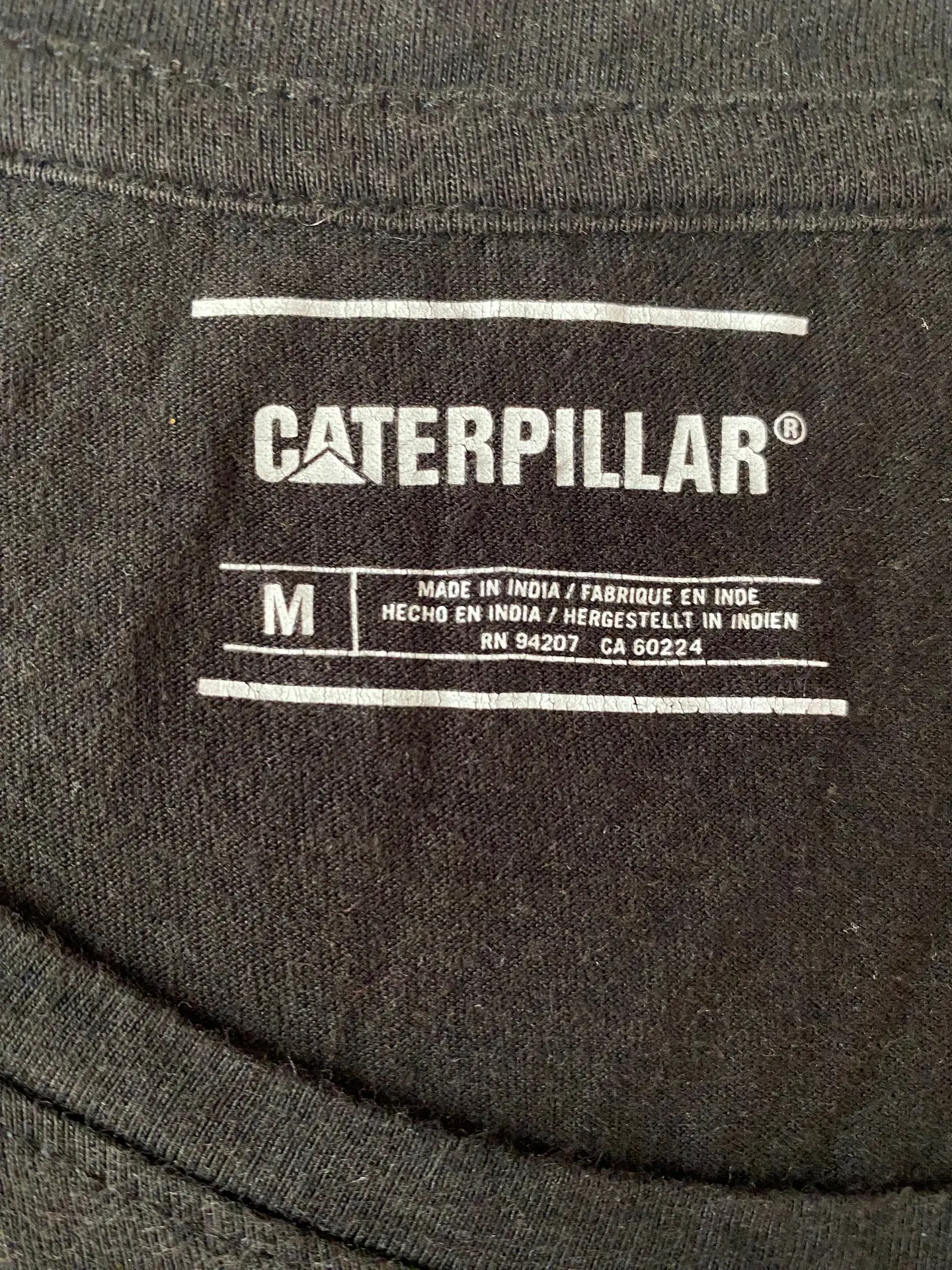 Polera Negra Manga Corta Mujer Caterpillar con Bolsillo - Talla M 5