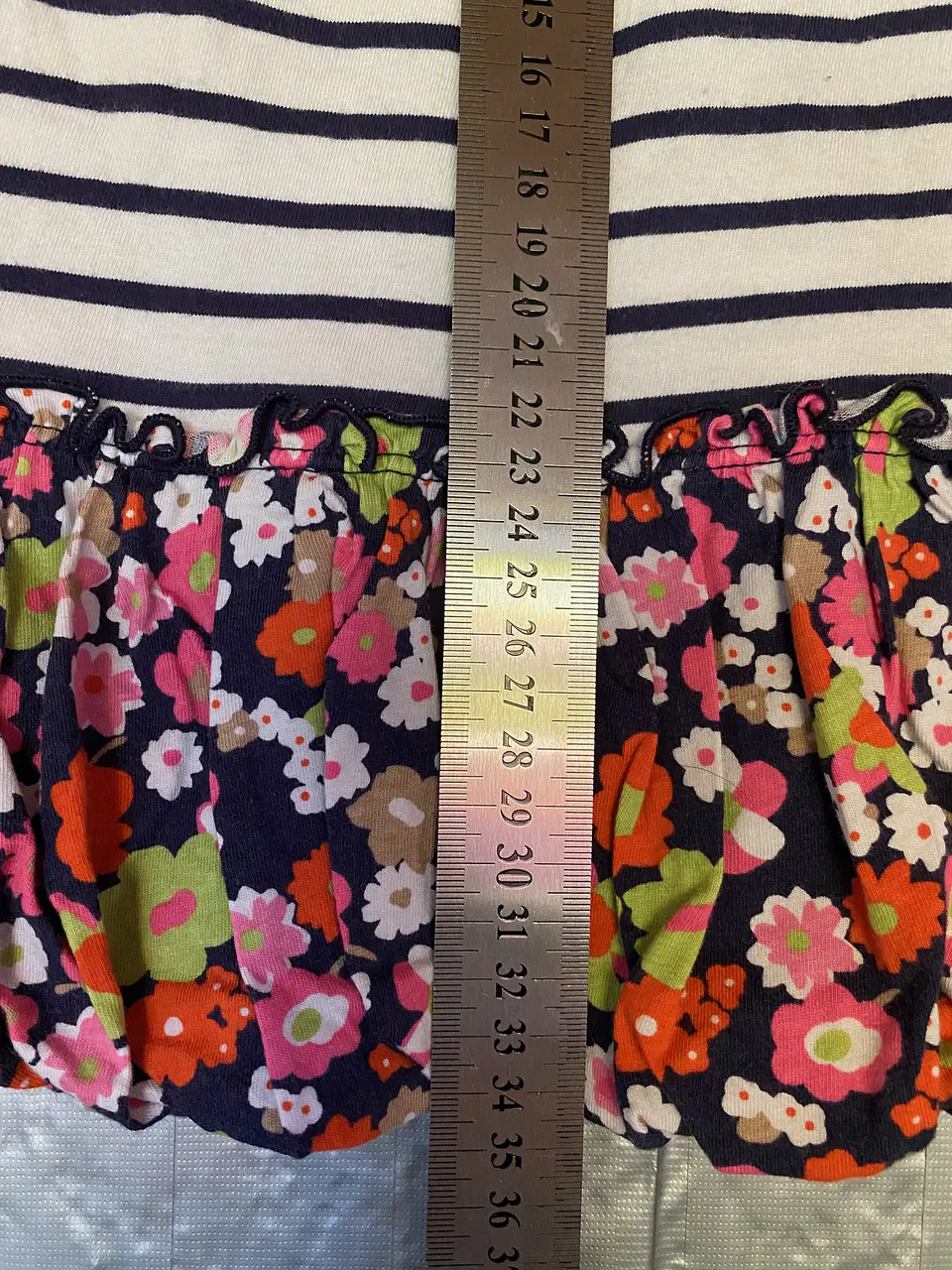 Vestido Infantil Rayado con Flores OshKosh - Talla 12 Meses 12