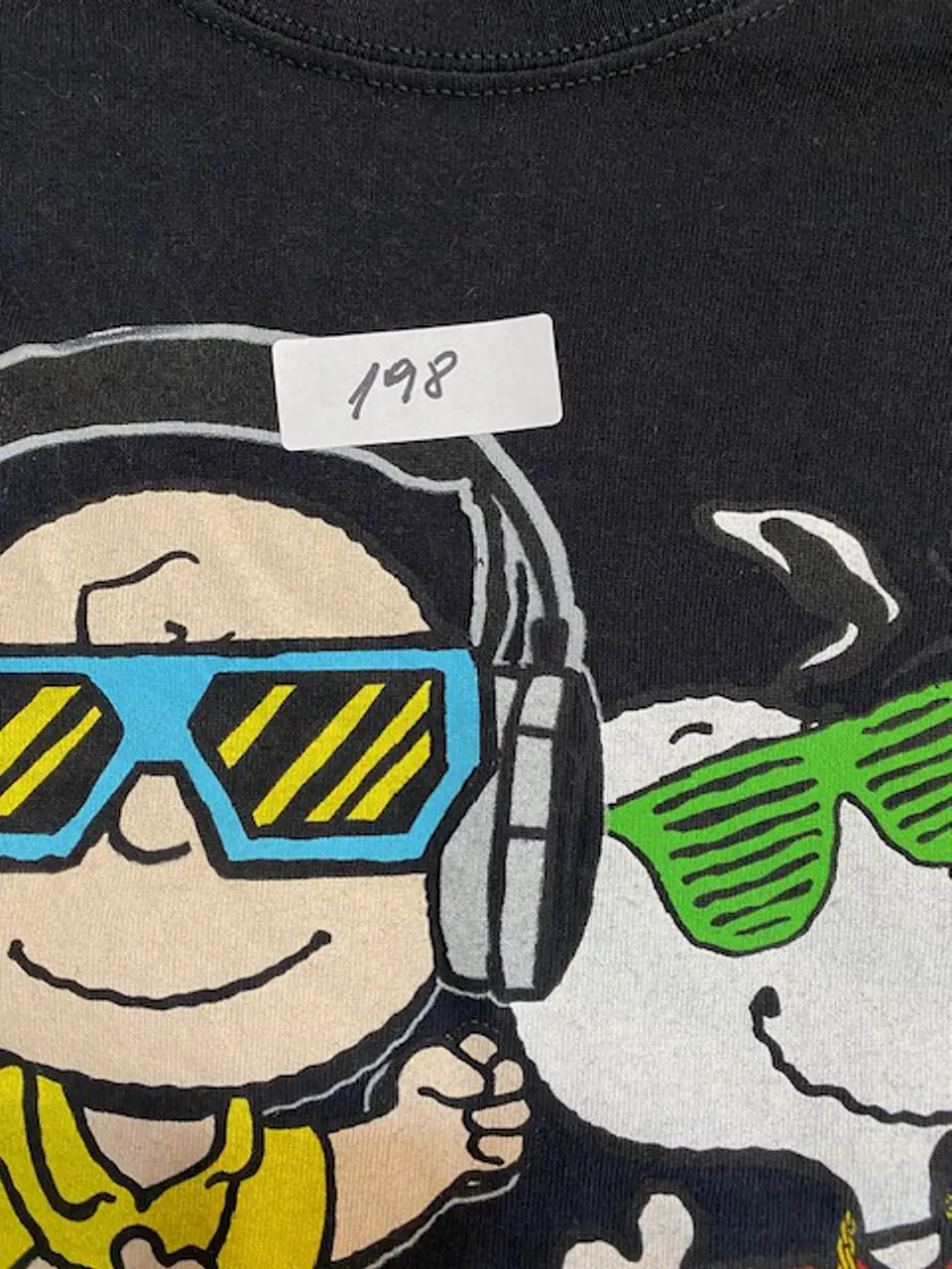 Peanuts Polera Negra Talla L / 13-14 - Polera Estampada de Niño Snoopy 13