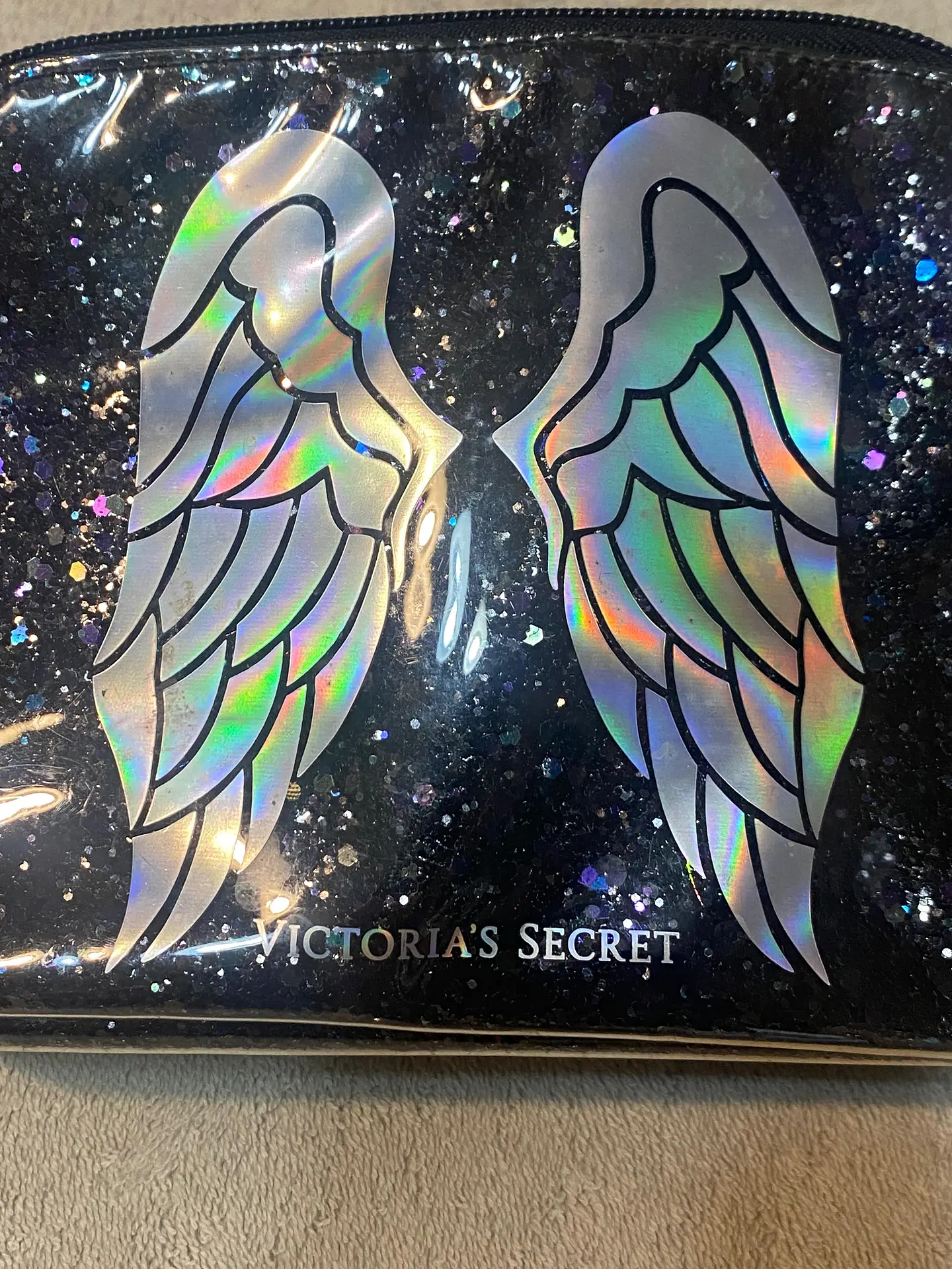 Victoria's Secret Estuche Cosmetiquero Glitter Alas 3