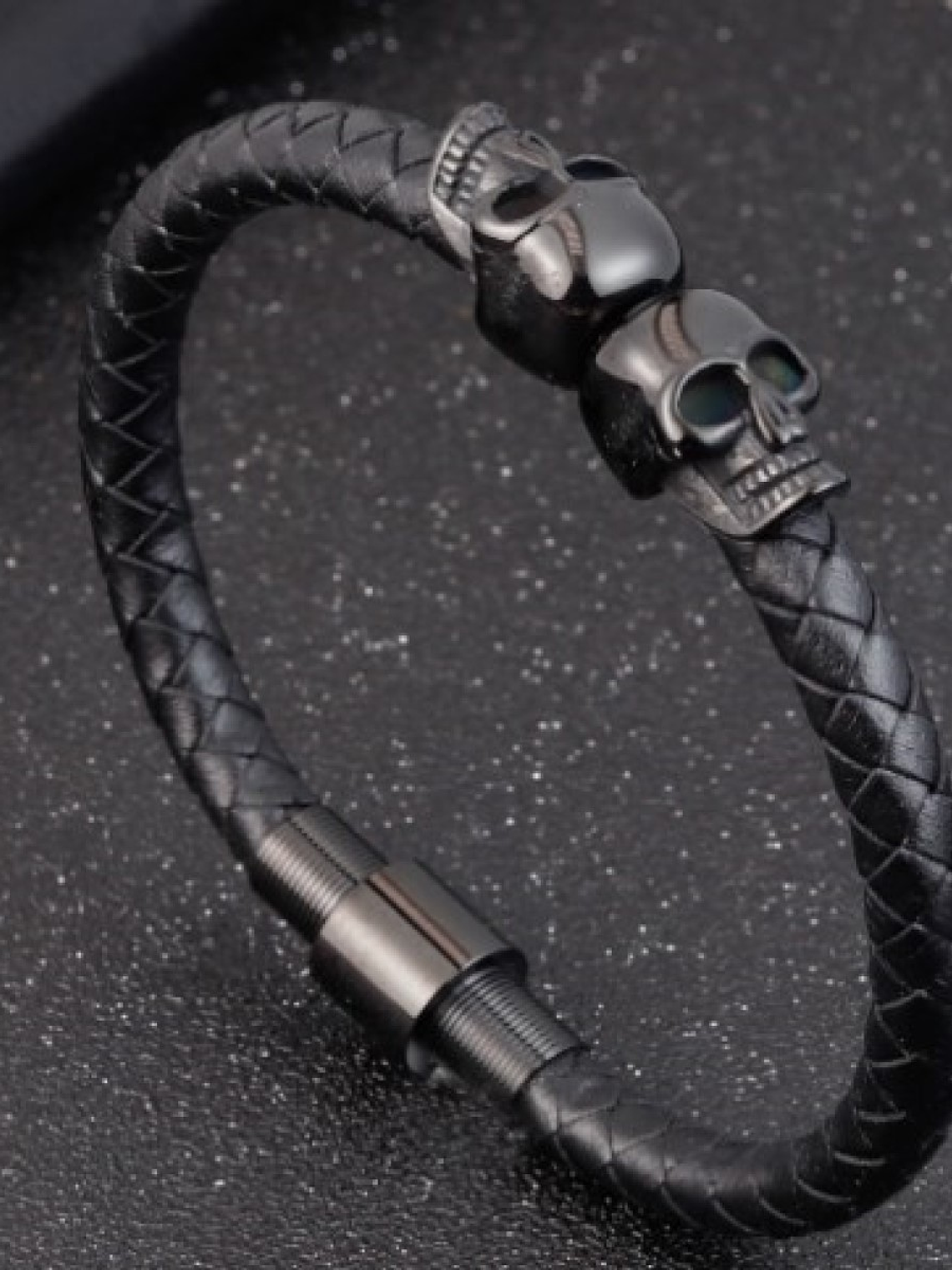 Pulsera 2 Calaveras Negras 1