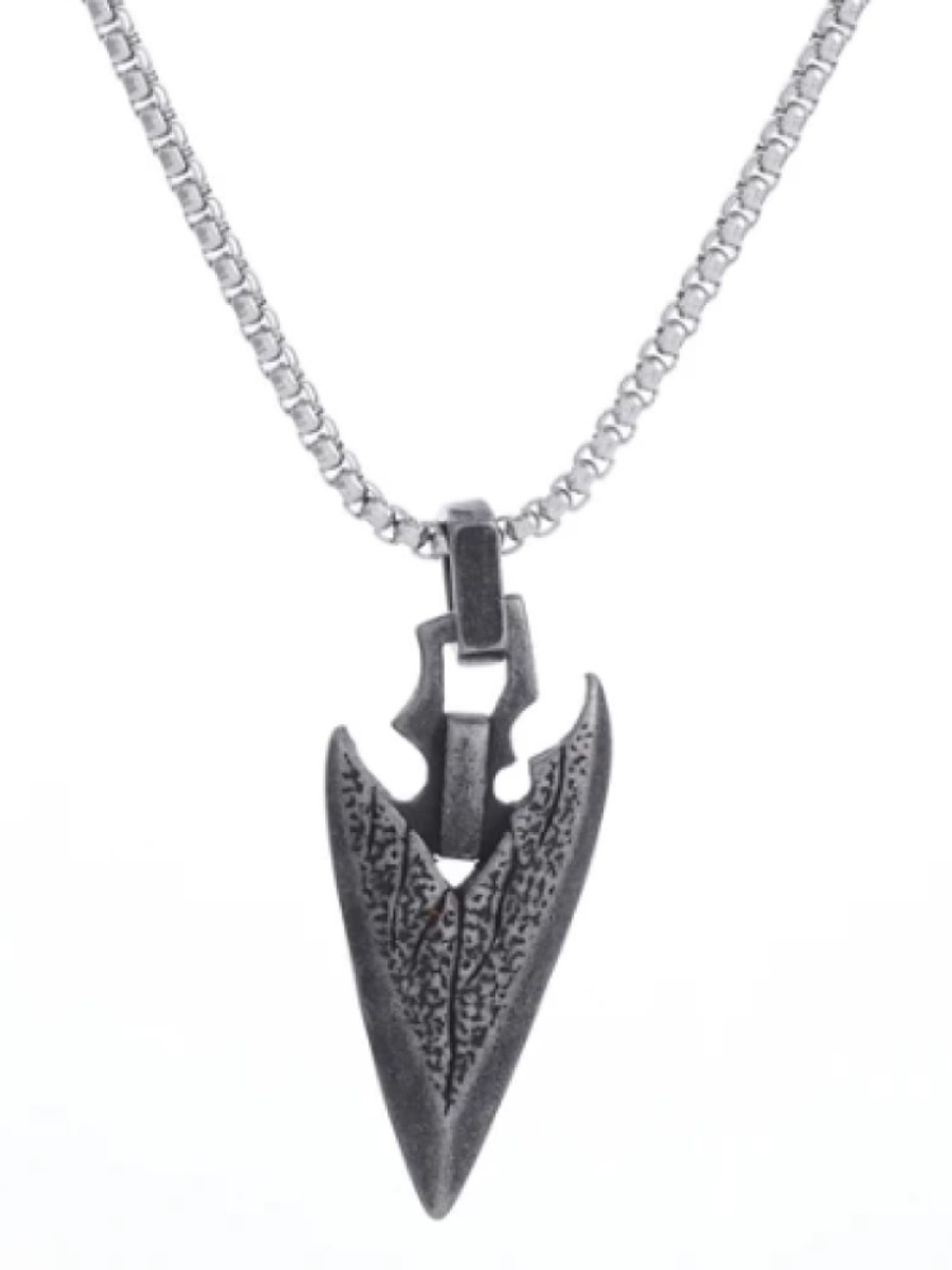 Collar con Colgante Flecha MA 3