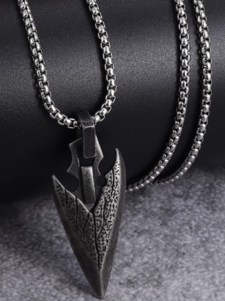 Collar con Colgante Flecha MA 1