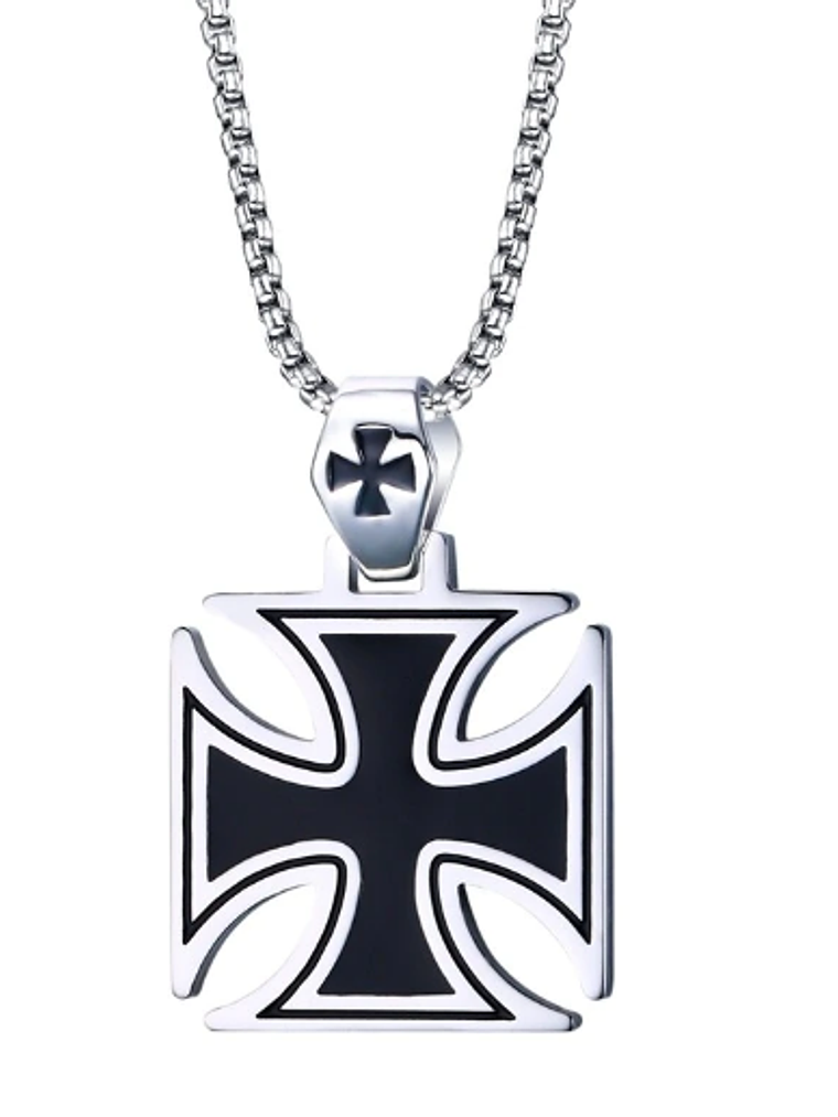 Collar con Colgante CRUZ DE HIERRO 2